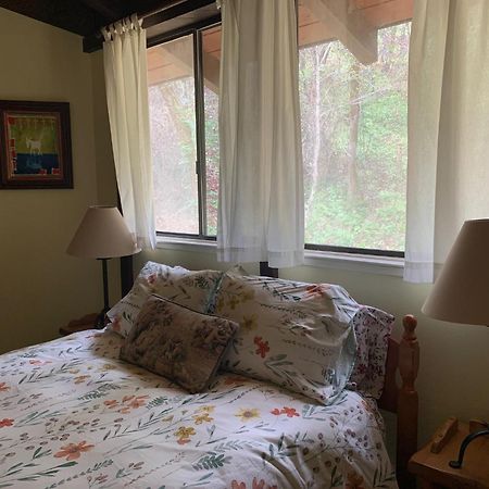 Rustridge Ranch & Winery Bed & Breakfast Света Елена Екстериор снимка